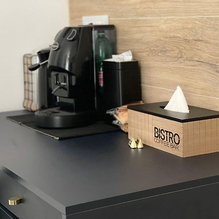 Urban Chic Suite Toledo เนเปิลส์ ภายนอก รูปภาพ